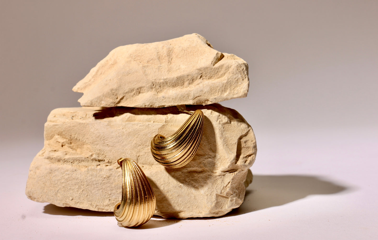 Olympe Sculpted Aurum Drop Earrings