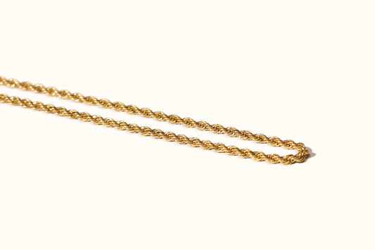 Helios Twist Necklace